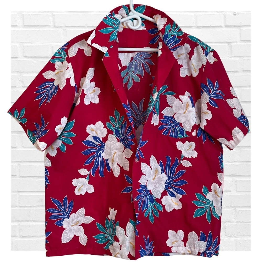 Vintage Floral Red Blue Green White Hawaiian Shirt Resort Wear Vacation Coastal